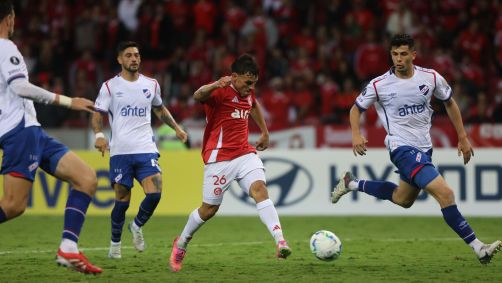 Bernabei fez um dos gols da reação do Inter