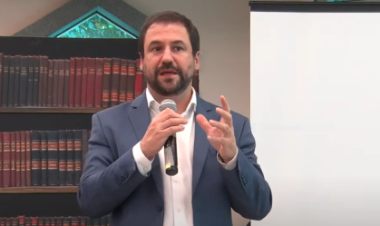 Governo tentará retomar debate sobre regulação das redes no Congresso