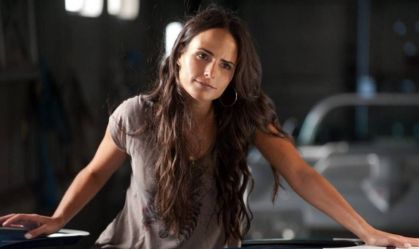 Atriz de “Velozes e Furiosos” revela o que mais gosta no Brasil