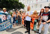 Lady Gaga no Brasil: fãs acampam em Copacabana antes de megashow