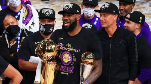 LeBron James é o maior cestinha da história dos playoffs da NBA