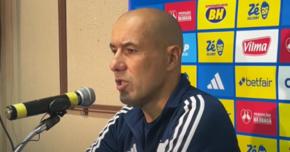 Leonardo Jardim em entrevista coletiva após a vitória do Cruzeiro contra o Vasco
