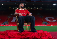 Liverpool anuncia renovação de Salah: "Vida longa ao rei"