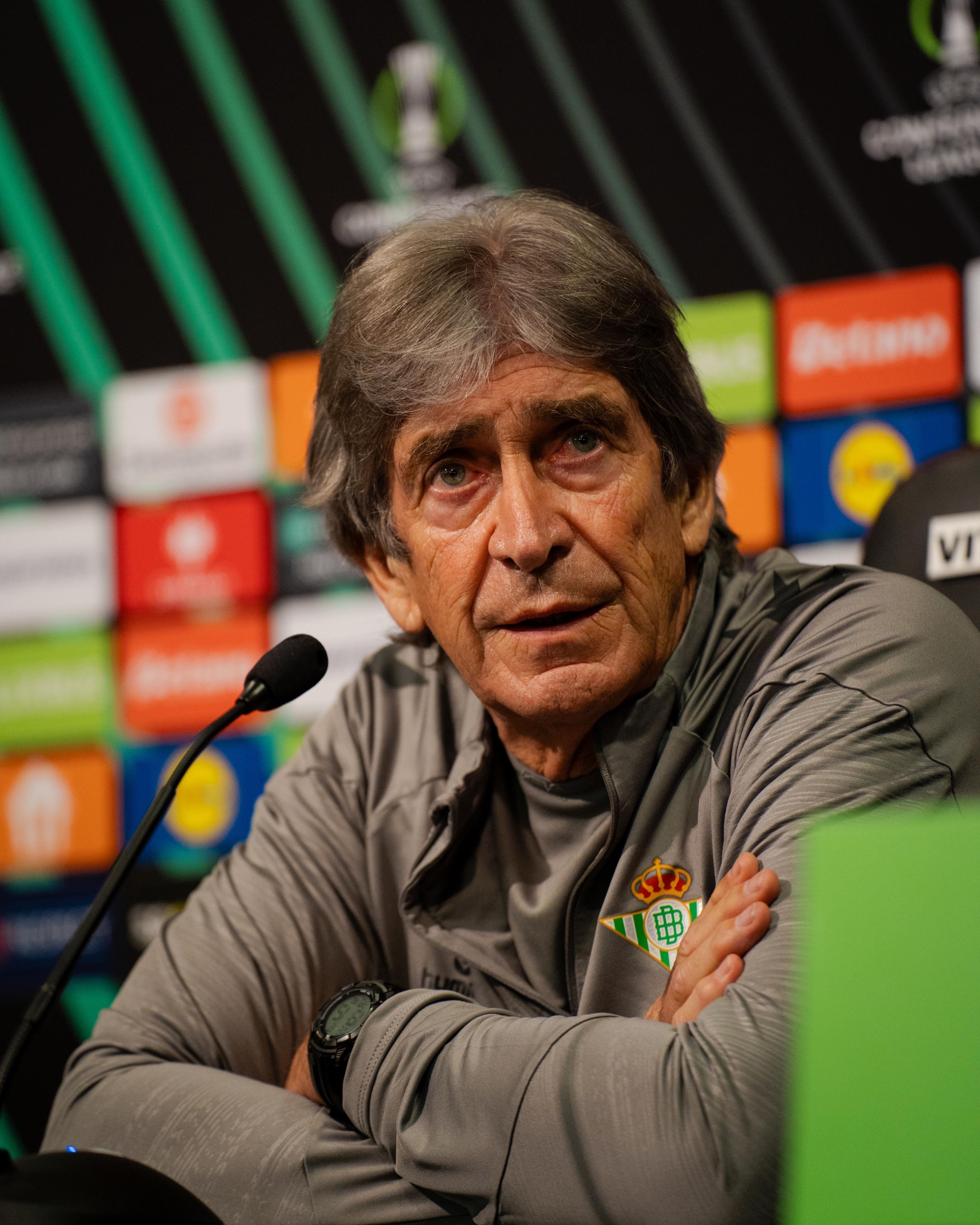 Manuel Pellegrini, técnico no Bétis • ReproduçãoX/Real Betis Balompié