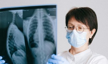 Olhar médico vale mais que avaliação de IA, diz estudo