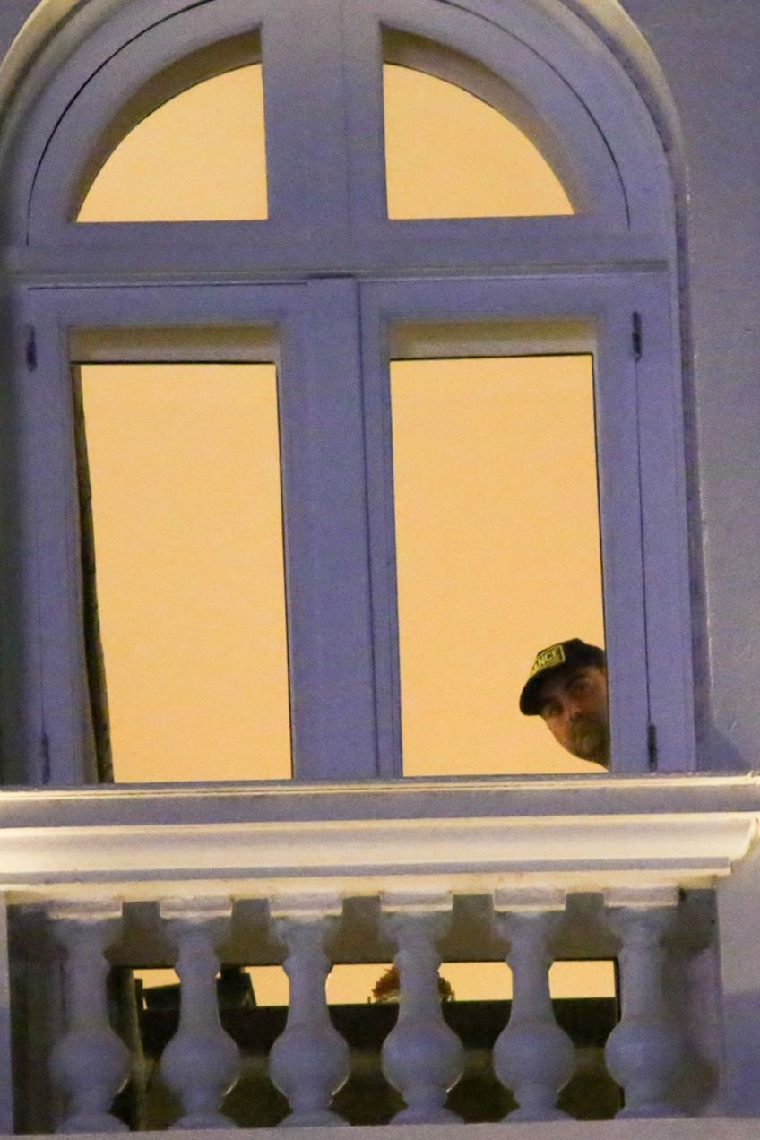 Michael Polansky na janela do hotel Copacabana Palace • Dilson Silva/Agnews
