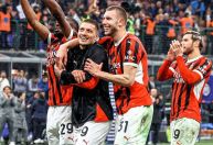 Milan vence a Inter com show de Jovic e vai à final da Copa da Itália