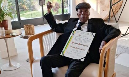Milton Nascimento recebe título de Doutor Honoris Causa pela Unicamp