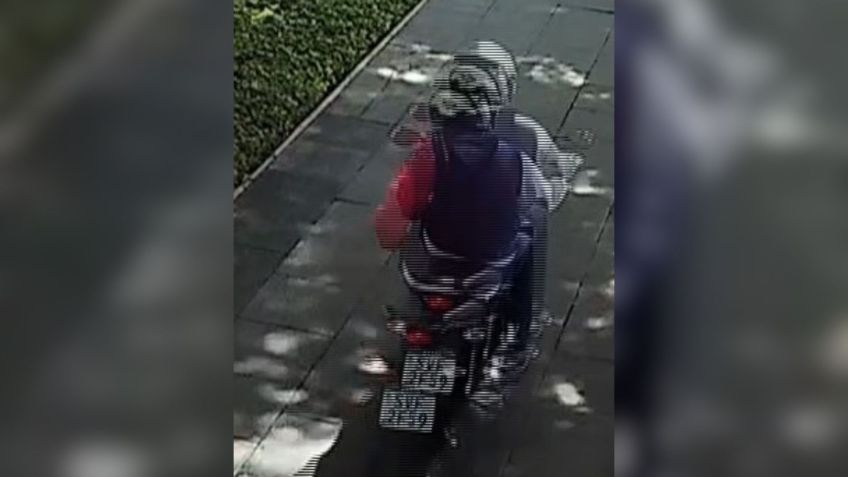 Motocicleta utilizada no crime contra arquiteto • Reprodução