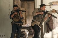 Com Ben Affleck e Jon Bernthal, "O Contador 2" chega aos cinemas
