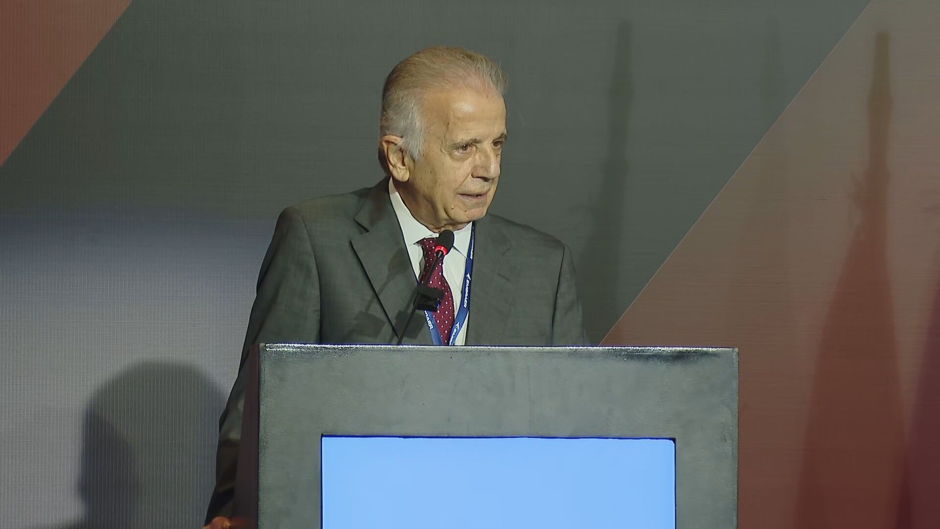 O ministro da Defesa, José Múcio