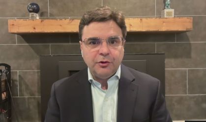 Trump acelerou transformação que já existia nos EUA, afirma Ricardo Zúniga