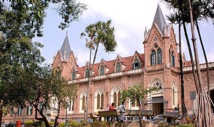 Veja os cursos de medicina que tiveram nota máxima em avaliação do MEC