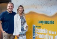 Vereadora diz que noivo deputado deu emendas como "presente"