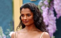 Diretor de "F1" revela por que papel de Simone Ashley foi cortado do filme