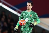 Szczesny, do Barcelona, sobre vício em tabaco: “batalha perdida”