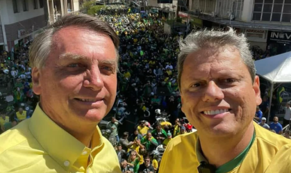 Análise: Não vale a pena Bolsonaro bancar candidatura de Tarcísio agora