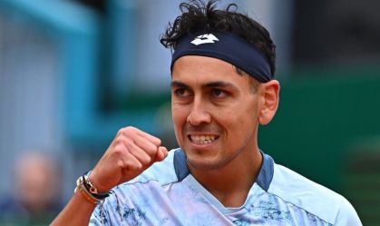 Djokovic perde para chileno e é eliminado no Masters de Monte Carlo