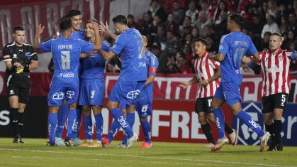 Universidad de Chile vence Estudiantes pela Libertadores