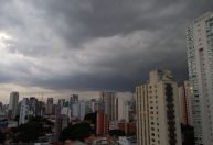 SP deve ter chuva e queda de temperatura na próxima semana; entenda