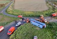 Acidente em MG: Ônibus que capotou saiu de Anápolis e seguia para São Paulo