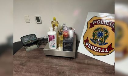 PF prende homem com cocaína líquida em mala no aeroporto de Campinas (SP)