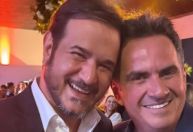 Após acordo de federação, presidentes do PP e União posam juntos para foto
