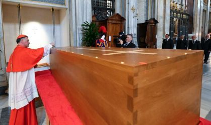 Sepultamento do papa Francisco na Basílica de Santa Maria Maggiore