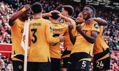 Wolves vencem United pela Premier League e batem feito de 1970