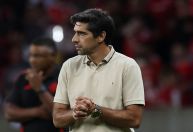 Palmeiras bate recorde, mas Abel cita Guardiola e Ancelotti por cautela