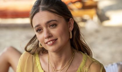 Aimee Lou Wood não gosta de falar sobre os dentes: "Me deixa triste"