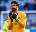 Alisson é indicado na Bola de Ouro ao prêmio de melhor goleiro