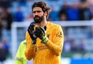 Neuer, Alisson e Courtois: veja lista dos goleiros mais bem pagos do mundo
