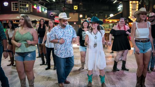 "Amor no Espectro": 3ª temporada ensina a sair da zona de conforto