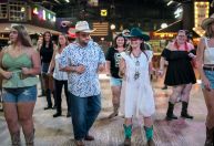 "Amor no Espectro": 3ª temporada ensina a sair da zona de conforto