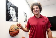 Anderson Varejão revela quem gostaria de ter enfrentado na NBA