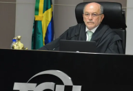 TCU rejeita recurso do INSS e mantém suspensão de novos descontos