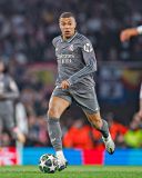 Mbappé em Arsenal x Real Madrid