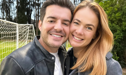 Thaís relembrou que também já participou do mundo artístico do marido quando cantou a música “Retalhos de Cetim” com ele e seu sogro, o Beluttão, na TV