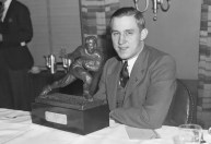 Draft da NFL: primeiro jogador draftado na história nunca atuou; conheça