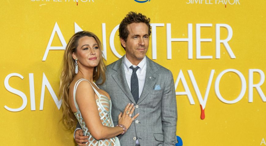 Blake Lively e Ryan Reynolds na première de "Outro Pequeno Favor" em Nova York • TheStewartofNY/WireImage