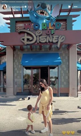 Bruna Biancardi e a filha Mavie na Disney • Instagram/Bruna Biancardi
