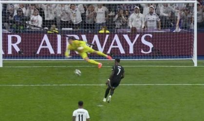 Real Madrid x Arsenal: Courtois pega pênalti de cavadinha de Saka; assista