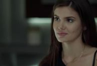 Camila Queiroz conta como surgiu proposta para "Verdades Secretas"