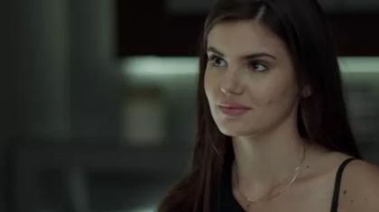 Camila Queiroz deu vida a Angel em "Verdades Secretas"