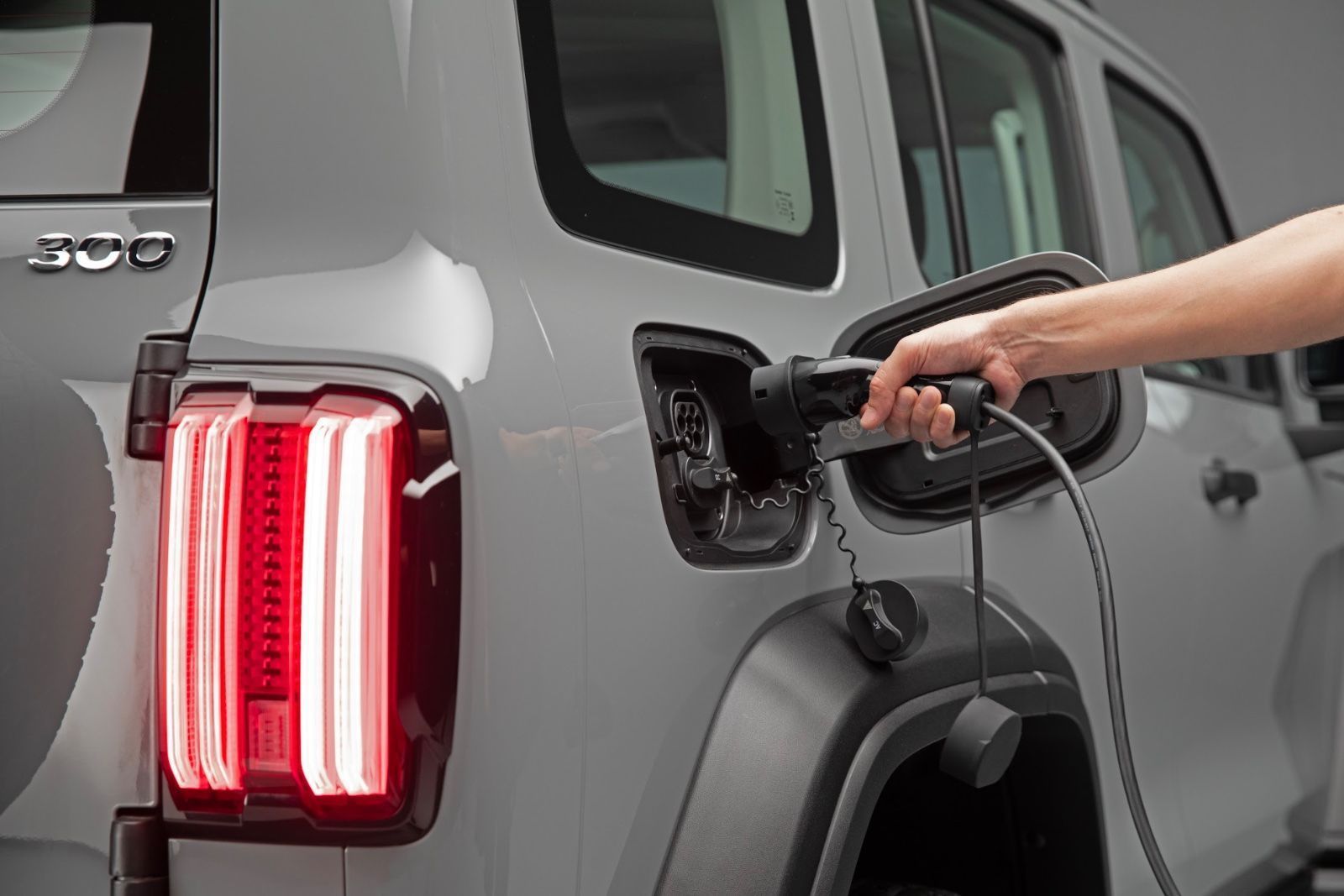 São 75 km de autonomia no modo 100% elétrico