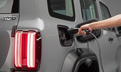 São 75 km de autonomia no modo 100% elétrico