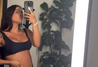 Carol Peixinho exibe barriga de grávida em nova foto: "Cresci muito"