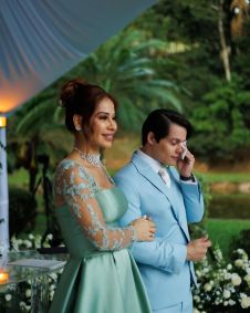 Lucas Cardi se casou com a atriz Thuani Todeschini em uma cerimônia luxuosa na cidade de Campinas