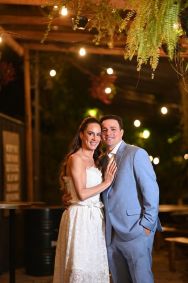 Silvia Abravanel, uma das filhas do apresentador Silvio Santos, se casou no civil com o cantor sertanejo Gustavo Moura